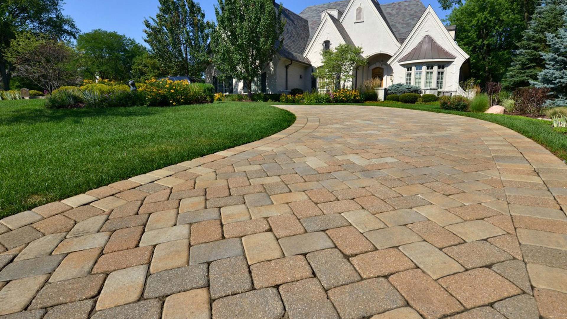 Elevate Your Space with Custom Interlocking Paver Solutions | SolidStone Interlocking (Interlock Services) | Contact Landing