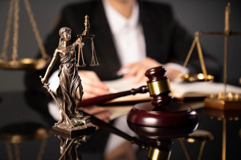 <span>Professional Investigation Services</span> for Attorneys | Shore Points Investigations | Contact Landing